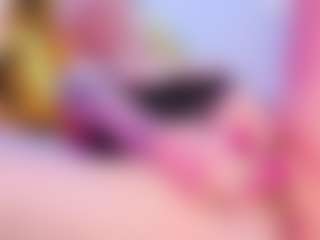 squeezypeach's Live Sex Cam Show