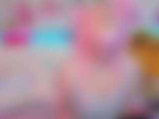Live cam show with squeezypeach - Asshole on Uber Horny