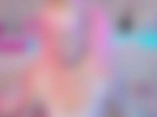 Live cam show with squeezypeach - Cute on SpankPalCams