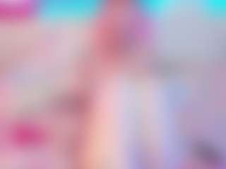 Live cam show with squeezypeach - Lovense on TeamSkeetLive