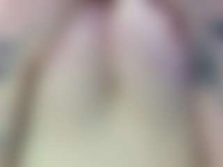 squeezypeach's Live Sex Cam Show