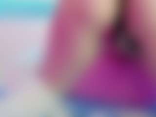 Live cam show with squeezypeach - Tokenkeno on Camsoda