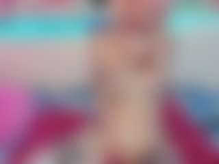 squeezypeach's Live Sex Cam Show