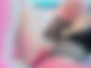 Live cam show with squeezypeach - Blue Eyes on Camsoda