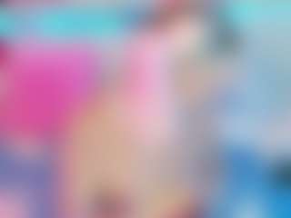Live cam show with squeezypeach - Lush on xblisslive.com