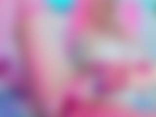 Live cam show with squeezypeach - Control on Camsoda
