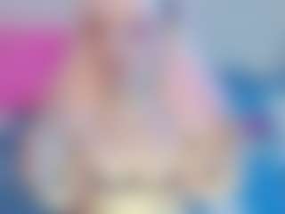 squeezypeach's Live Sex Cam Show