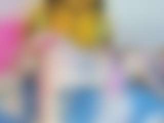 squeezypeach's Live Sex Cam Show