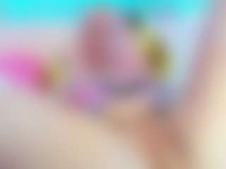squeezypeach's Live Sex Cam Show
