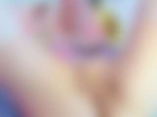 squeezypeach's Live Sex Cam Show