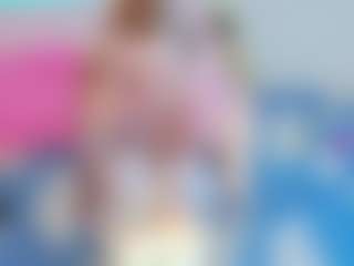 squeezypeach's Live Sex Cam Show