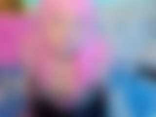 Live cam show with squeezypeach - Slap on Camsoda
