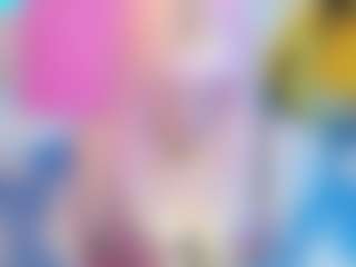 Live cam show with squeezypeach - Roleplay on Milfs Live