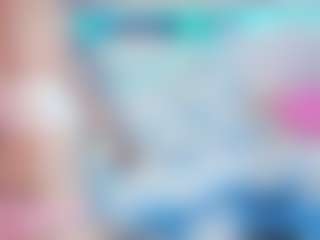 Live cam show with squeezypeach - Small Tits on Dolls Live