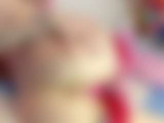squeezypeach's Live Sex Cam Show