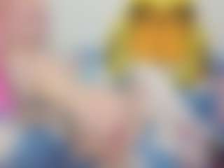 Live cam show with squeezypeach - Fetish Lovense on Camming Site