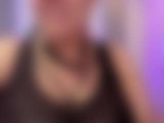 Live cam show with summynov - Mature on Camsoda