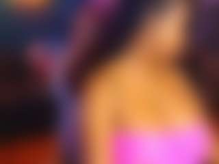 Live cam show with Ms Butterworths - Twerk on crypto-cams