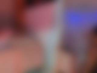 Live cam show with Martina Rossi - Swallow on MyBangCams