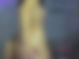 Live cam show with Martina Rossi - Living Room on PervPlay.com
