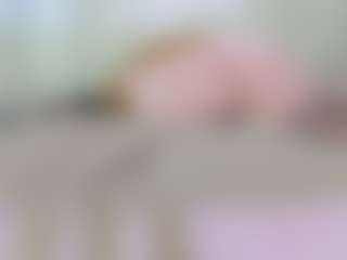Live cam show with Martina Rossi - Saliva on googirlz