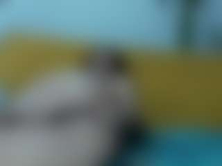 Live cam show with Martina Rossi - Living Room on camwithhim.com