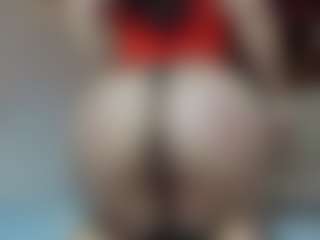 Live cam show with Martina Rossi - Anal MILF on Soda Cam