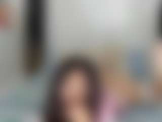 Live cam show with Martina Rossi - Athletic Middle Aged on madthumbs