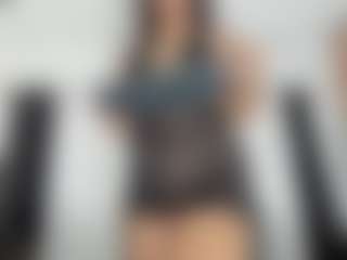 Live cam show with Martina Rossi - Petite MILF on Mixed Magazine Live