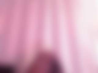 Live cam show with Salome - Mature on Camming Site