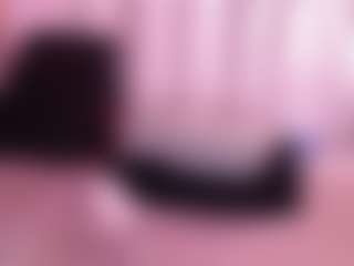 Live cam show with Salome - BBW on justonemore.cc