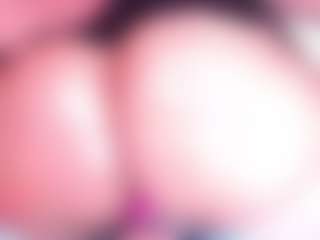 Live cam show with Salome - Mature on nudelive.tv