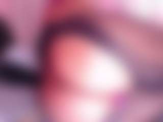 Live cam show with Salome - Lovense on TeamSkeetLive