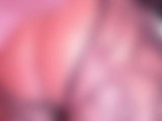 Live cam show with Salome - Shaved Pussy MILF on sexylivex.com