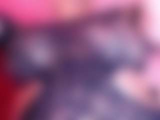 Salome MILF webcam performer live streaming