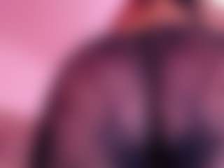 Live cam show with Salome - Mature on Gym Cam Girls