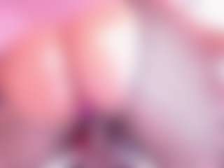 Live cam show with Salome - Strip Mature on Camsoda