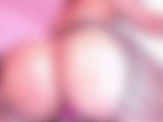 Live cam show with Salome - Oil on Camsoda
