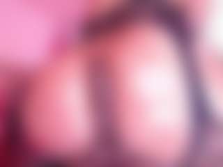 Live cam show with Salome - Oil on Ass Tok