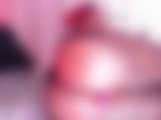 Live cam show with Salome - Deepthroat on Camsoda