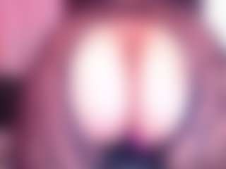Live cam show with Salome - Mature on livesuperchat.net