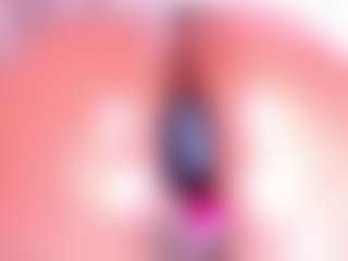 Live cam show with Salome - Middle Aged on Mixed Magazine Live