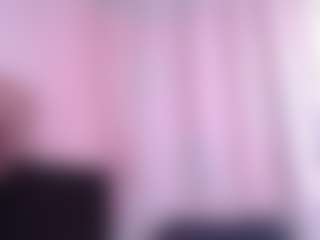 Live cam show with Salome - Middle Aged on Camsoda