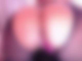 Live cam show with Salome - Public on 1on1-livenow