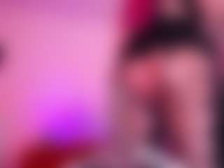 Live cam show with Salome - Erotic Dance on fapnchat
