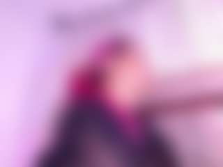 Live cam show with Salome - Public Mature on MyBangCams