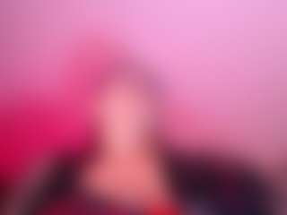Live cam show with Salome - Mature on camtv