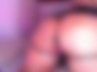 Live cam show with Salome - Middle Aged on Soda Cam