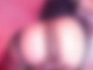 Live cam show with Salome - Tease Lovense on StripNow