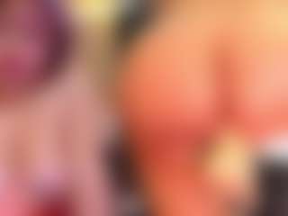 sara-seexy's Live Sex Cam Show